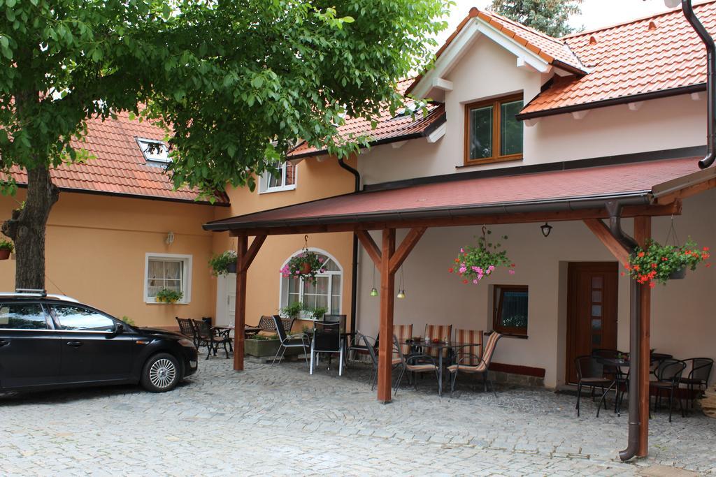 Penzion Vion Plzeň Exterior foto